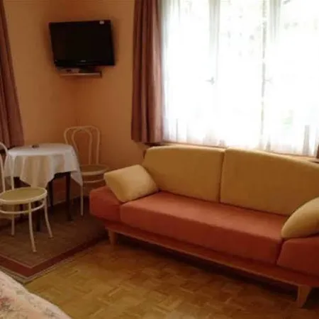 Maria Ξενοδοχείο 2*